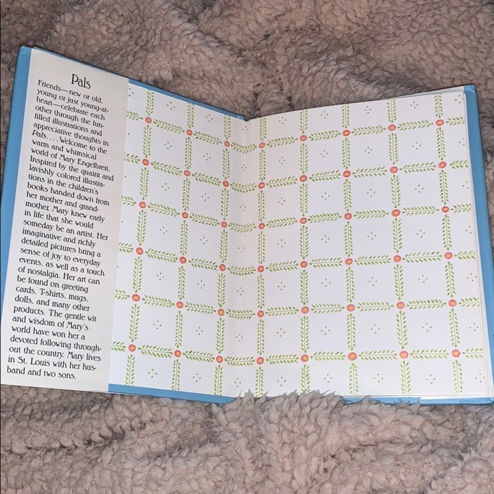 Mary Engelbreit book “Pals” Vintage 1992 - Picture 3 of 5